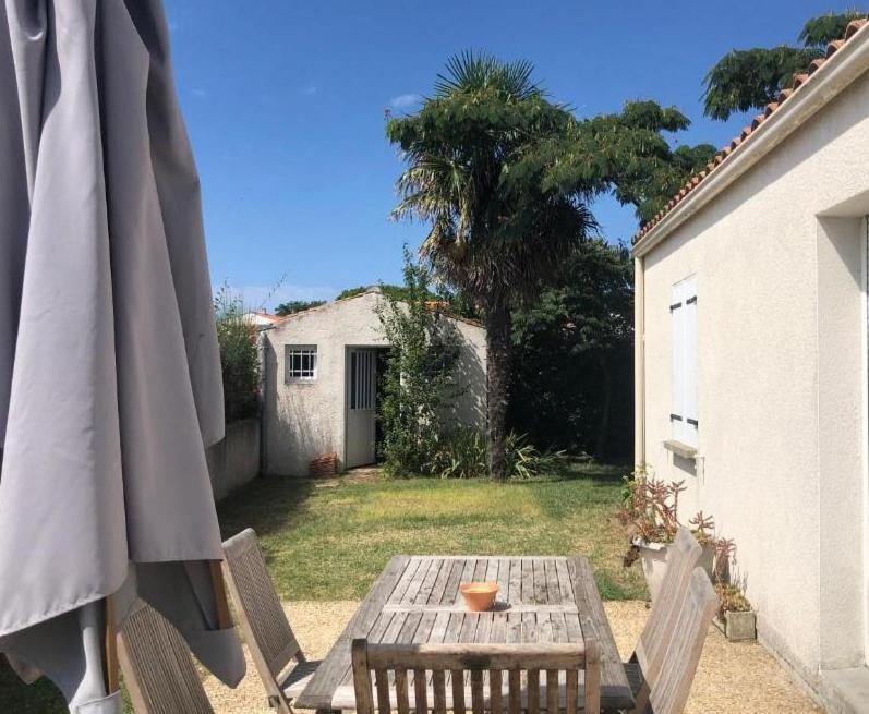 Agreable Maison Ensoleillee Avec Jardin Arbore Villa Le Château-dʼOléron Dış mekan fotoğraf